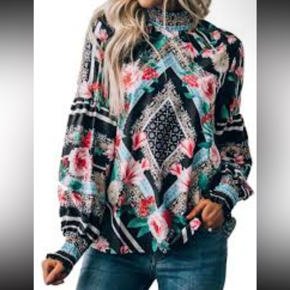 Black Bohemian Floral Patterned Women's Top